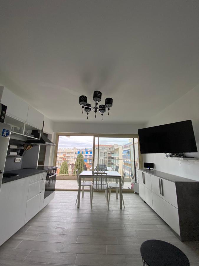 Superbe Appartement Renove A Neuf A 100M De La Mer Juan-les-Pins Eksteriør bilde